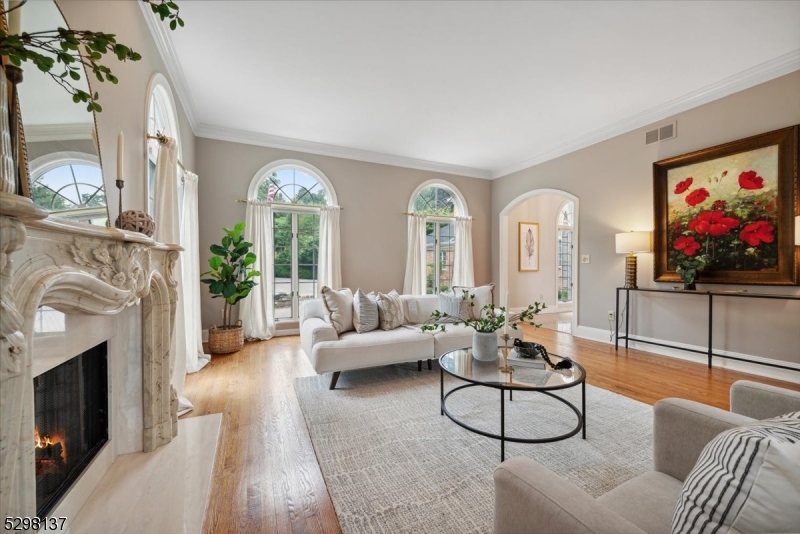 BROOKSIDE - Residential