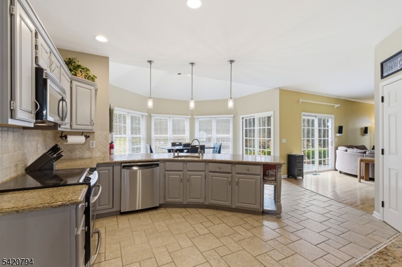 Sparta Mountain Reserve - Residential