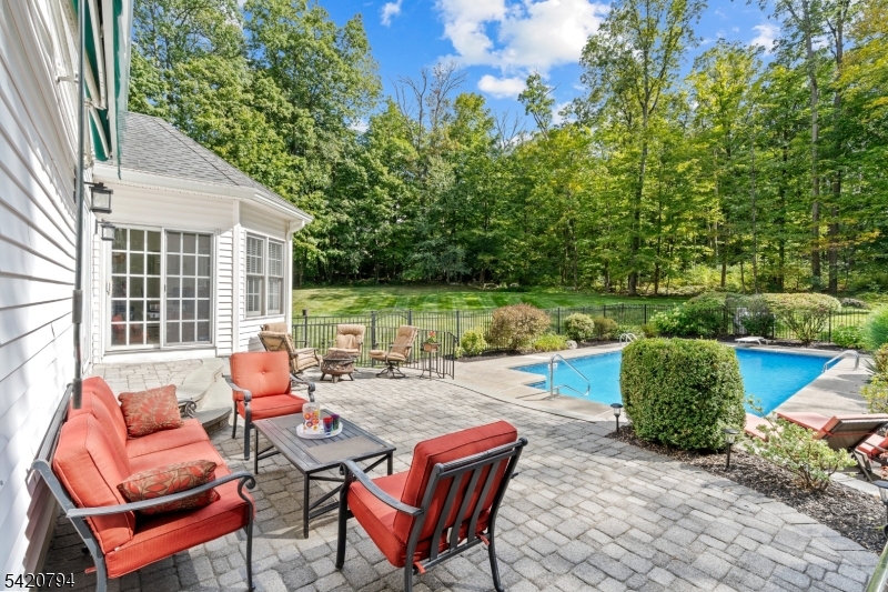 Sparta Mountain Reserve - Residential