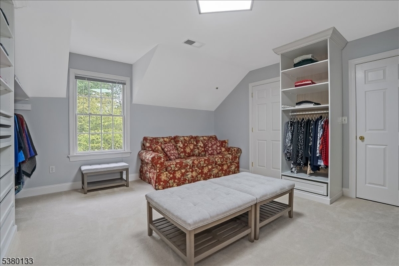 The Pond - Residential