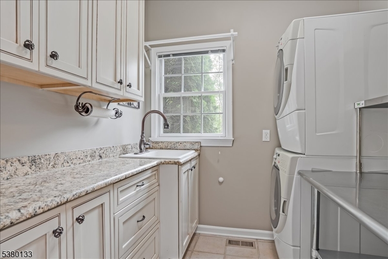 The Pond - Residential