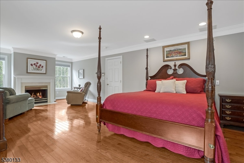 The Pond - Residential