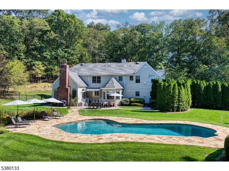 The Pond - Residential