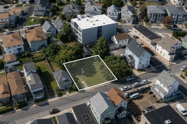 215 WASHINGTON AVE, HACKENSACK, NJ 07601 - Image abbf9d7b61be0b82d80e25d70080daca/27067697