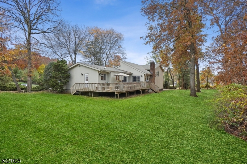 RIKER HILL - Residential