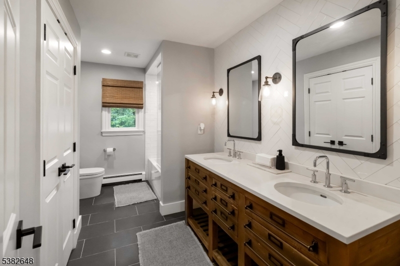 Summit Knolls - Residential