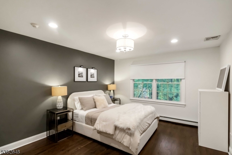 Summit Knolls - Residential