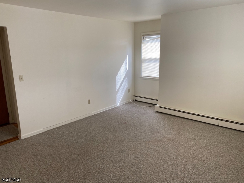 Flats - Residential Lease