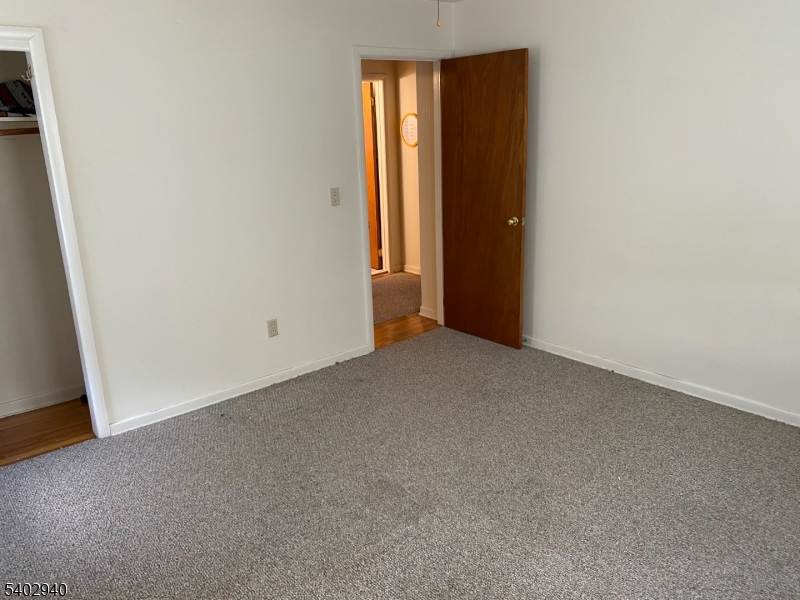 Flats - Residential Lease