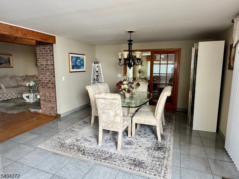 Milton Lakes - Residential