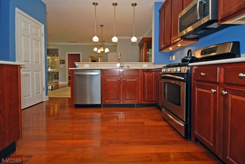 Four Seasons at Great Notch - Residential