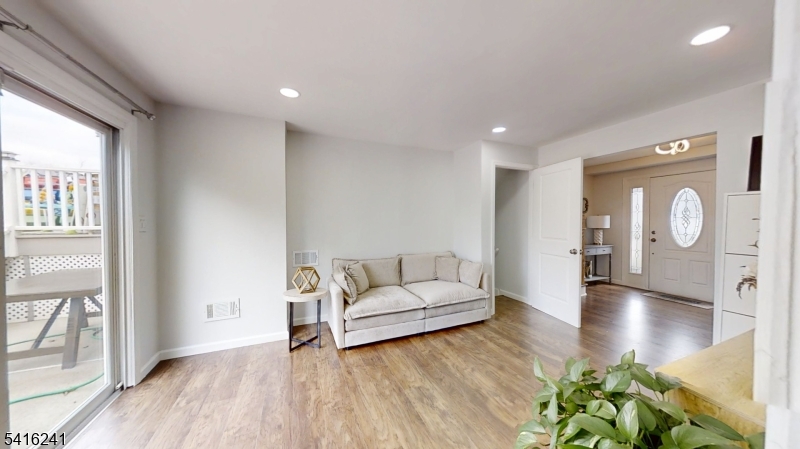 South/East E / JP StevensHS - Residential