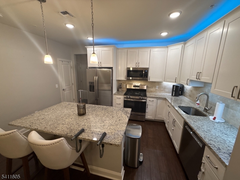 Lakeland Village - Residential