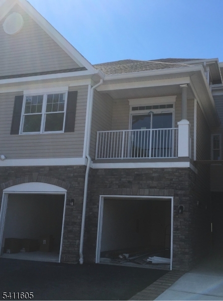 Lakeland Village - Residential