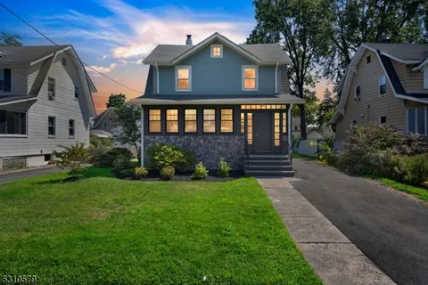 MLS: 3963039