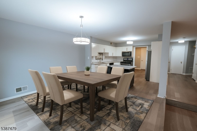 Dorset Hollow - Residential