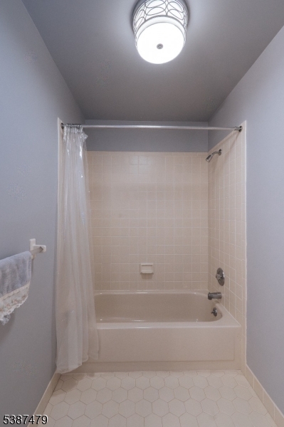 Dorset Hollow - Residential