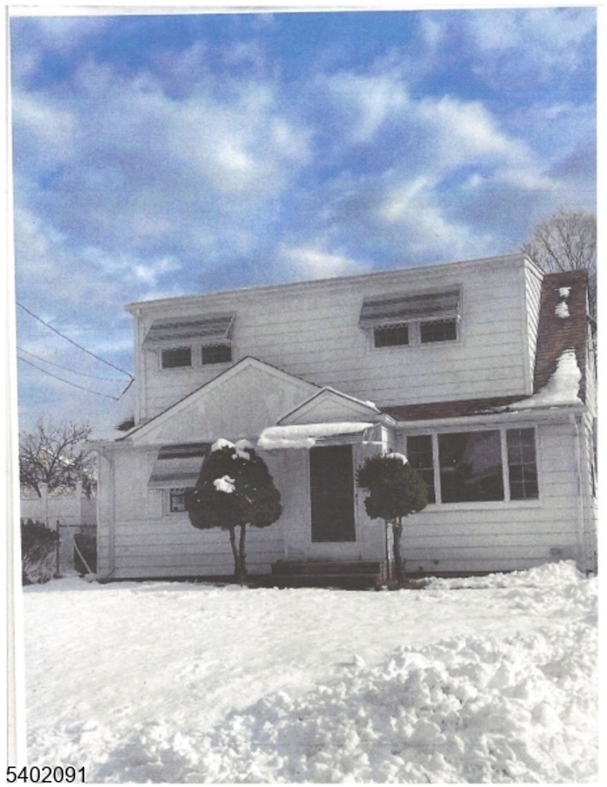 Edison Cape Cod 5 bedrooms, 2 full bath finished basement with washer and dryer, drive way and yard. No pets or smoking allowed. Tenant pays all fees. No Showing Time.