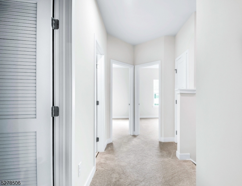 Mountain Ridge - Residential Lease