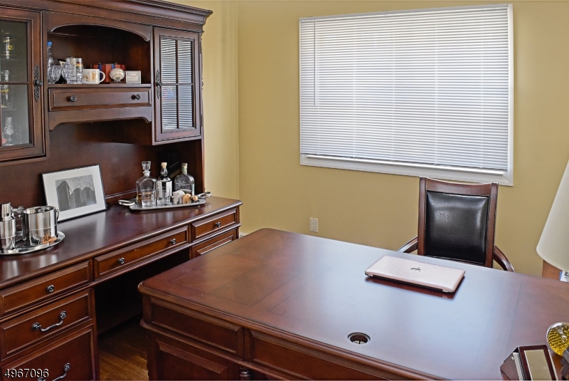 Mountain Club - Residential Lease