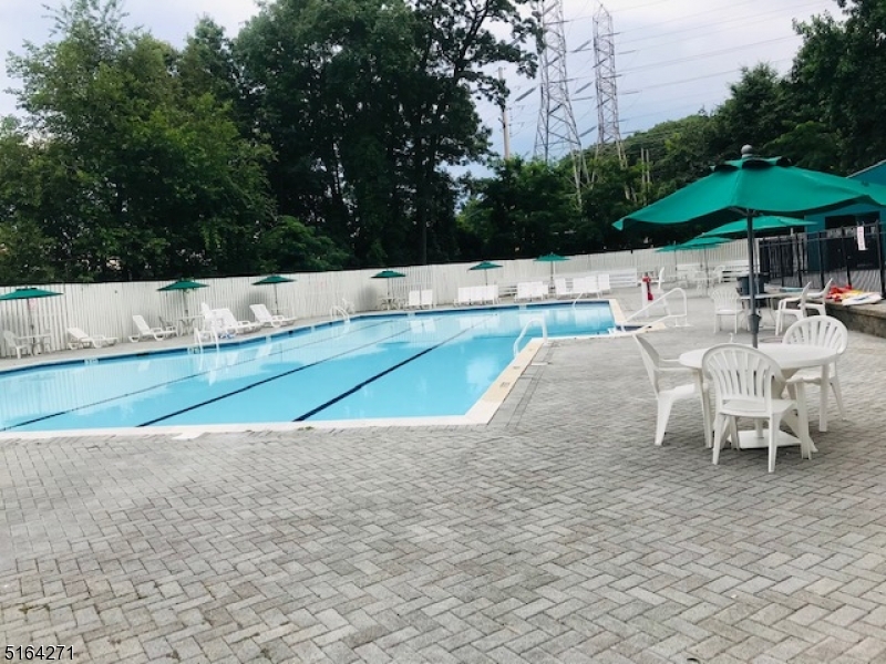 Mountain Club - Residential Lease