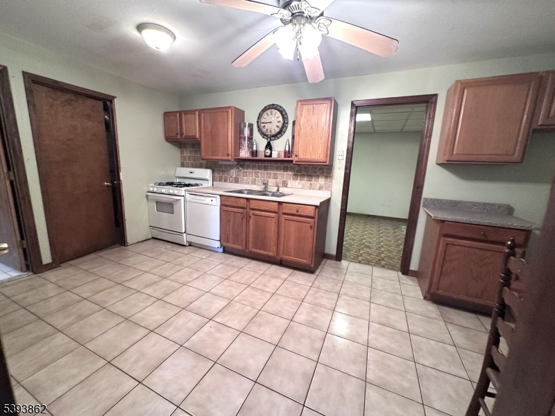 Hill Section - Residential