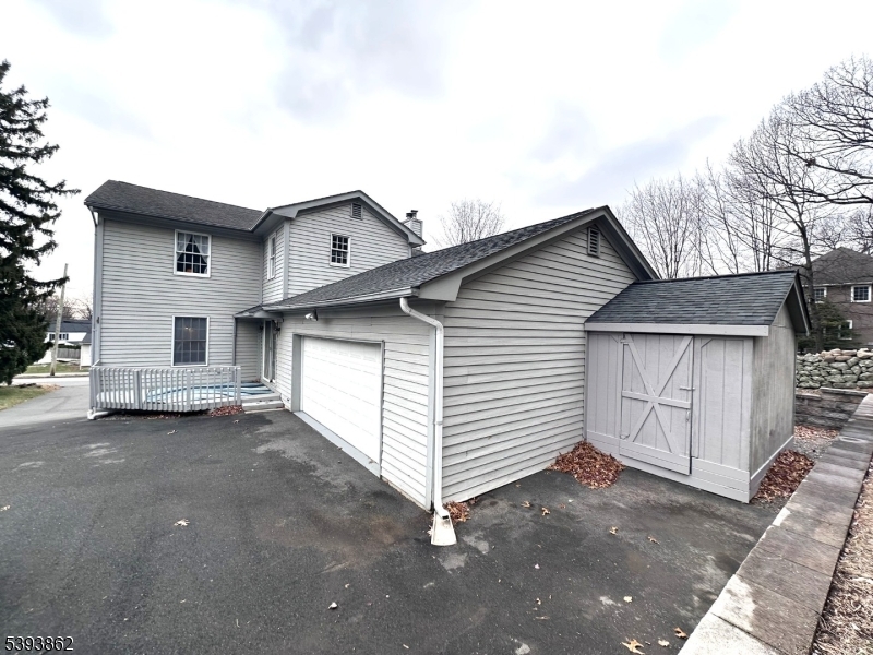 Hill Section - Residential