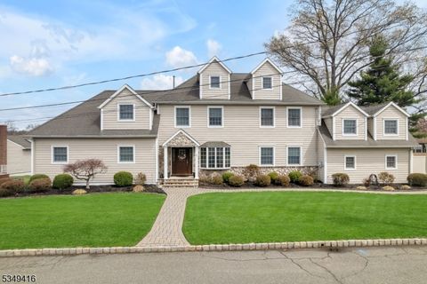 31 Shetland Dr, Clark Twp., NJ 07066 - #: 3955984