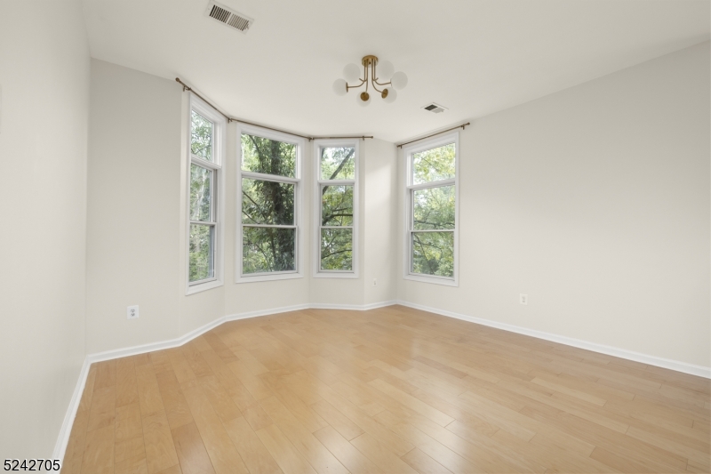 Regency - Residential Lease