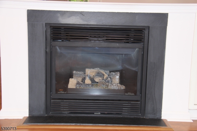 Four Season at Wayne - Residential