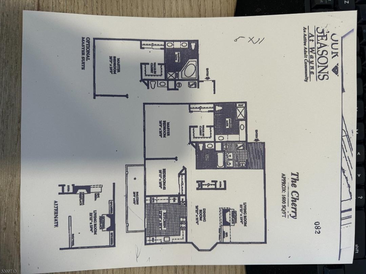 Four Season at Wayne - Residential