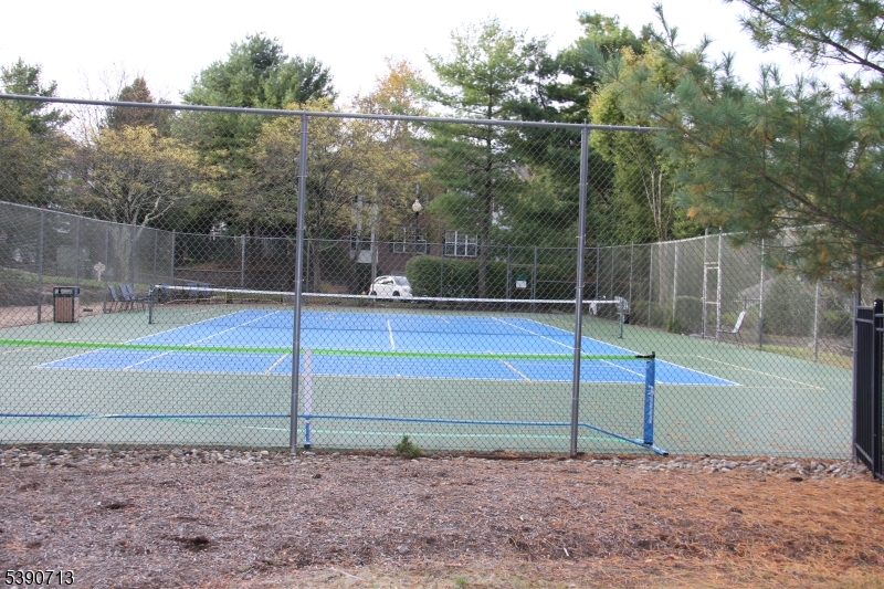 Four Season at Wayne - Residential