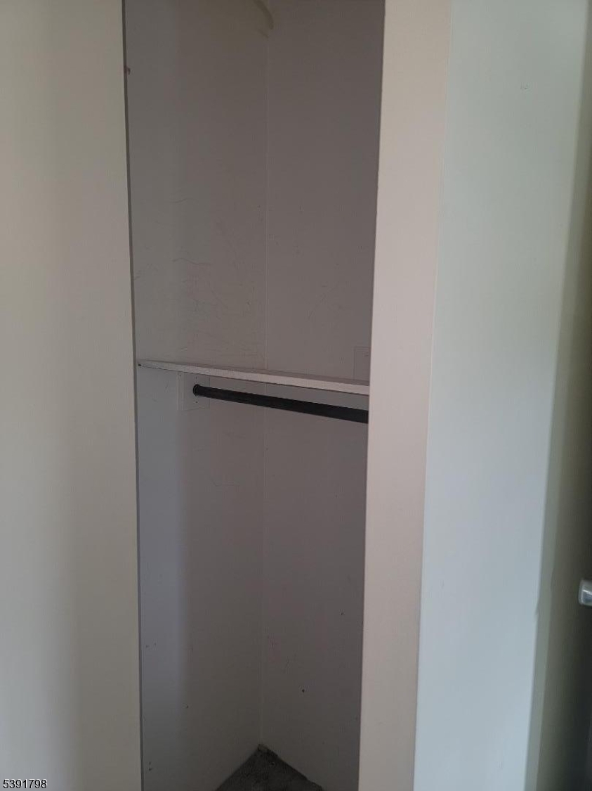 HIGH POINT COUNTRY CLUB - Residential