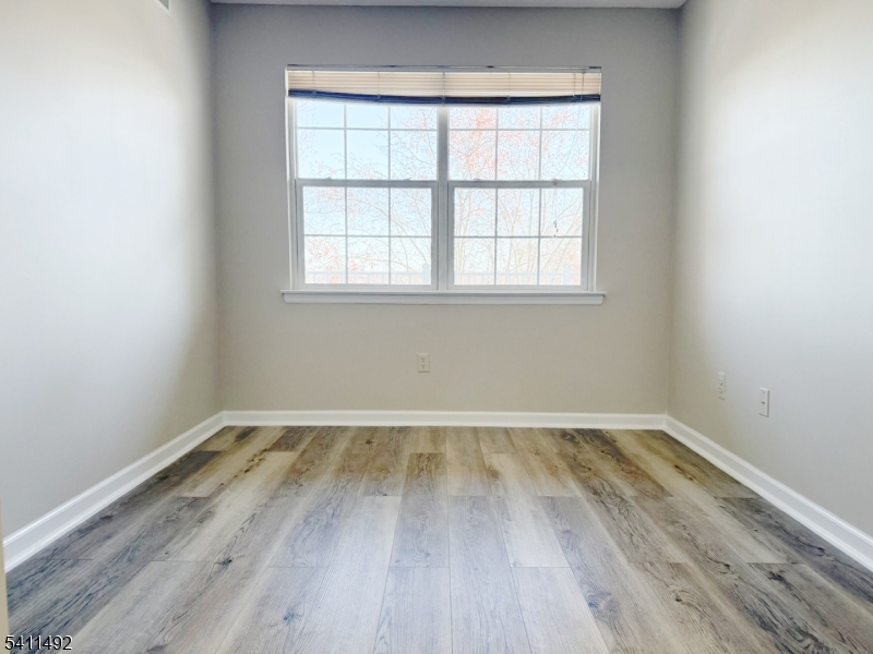 Seasons Glen - Residential