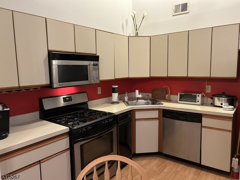 Vanderhaven Farm Village I - Residential