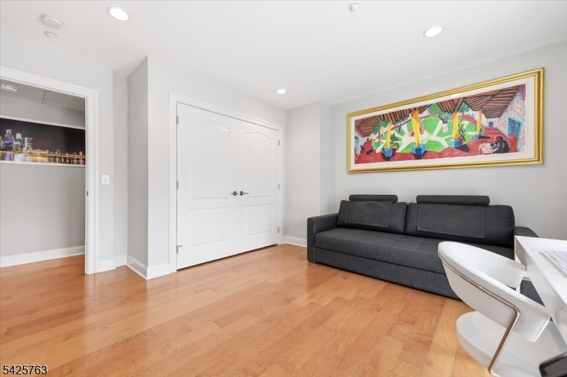 Rio Vista - Residential