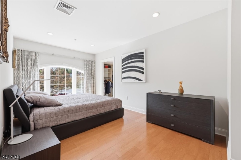 Rio Vista - Residential