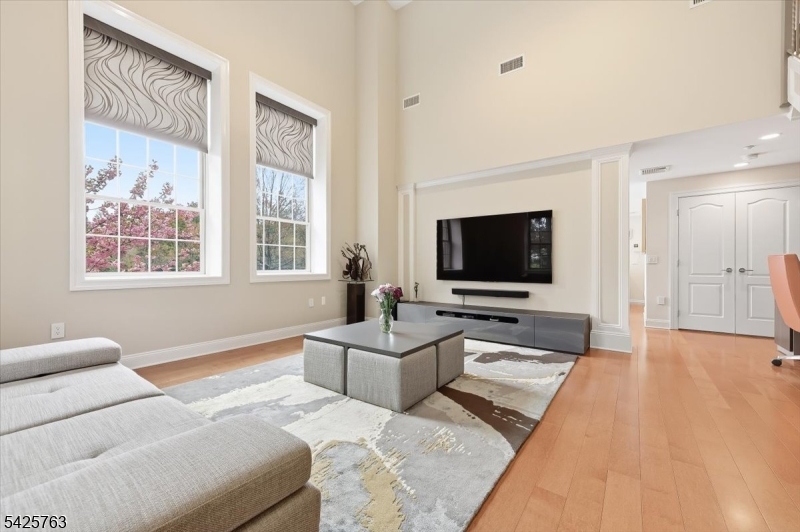 Rio Vista - Residential