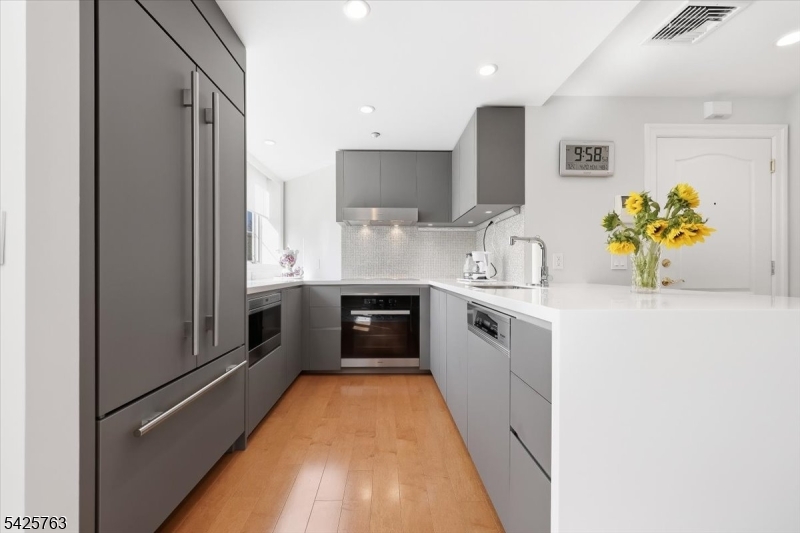 Rio Vista - Residential