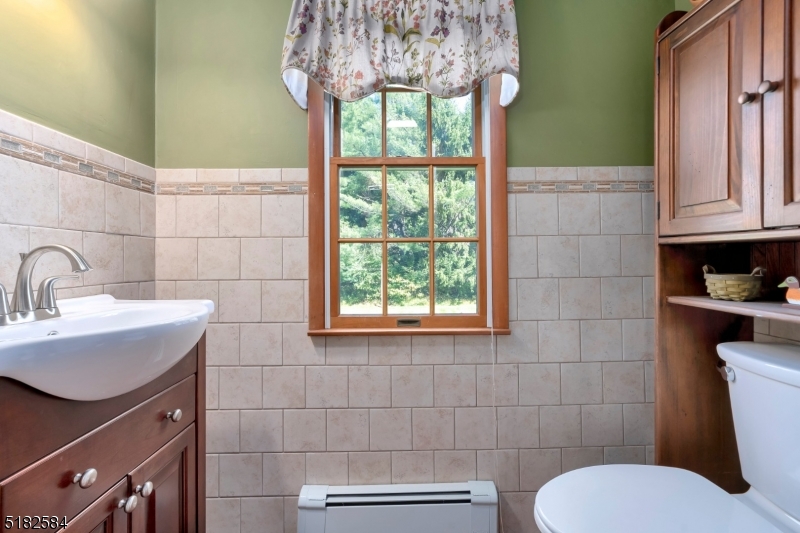 BAPTISTOWN - Residential