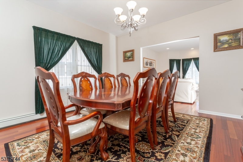 Mazdabrook - Residential Lease