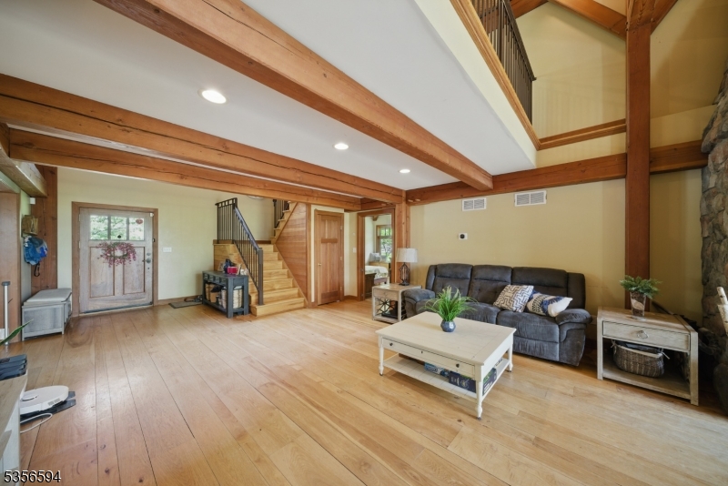 44 Mount Pleasant Rd