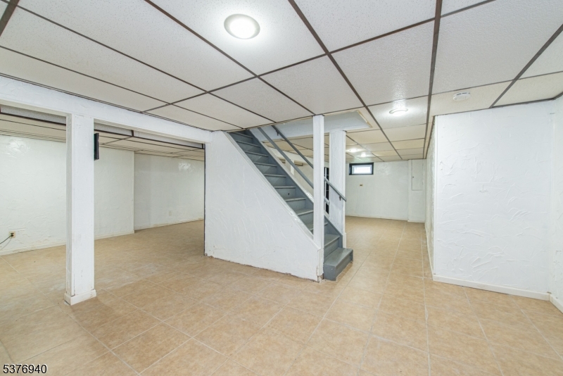 Pleasantdale - Residential Lease