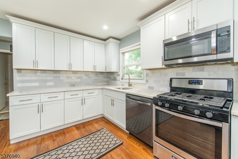 Pleasantdale - Residential Lease