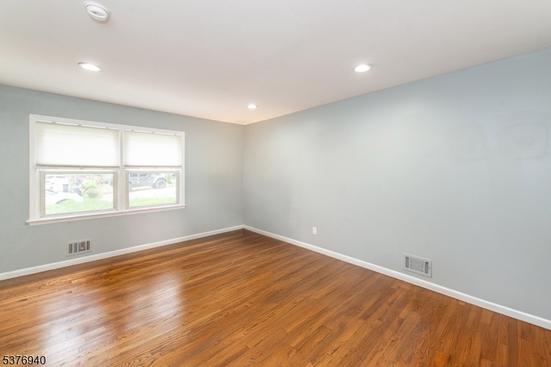 Pleasantdale - Residential Lease