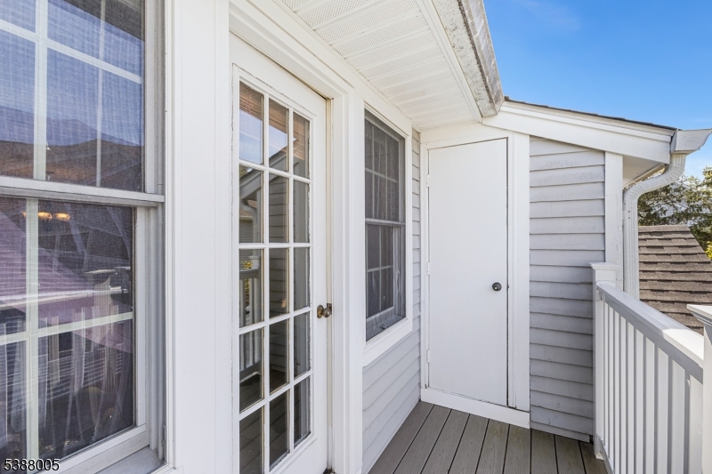 Montville Chase - Residential