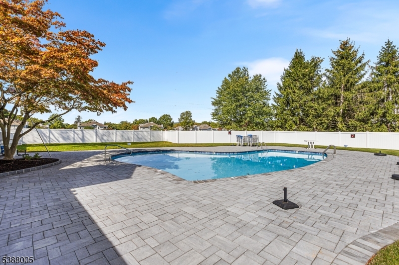 Montville Chase - Residential