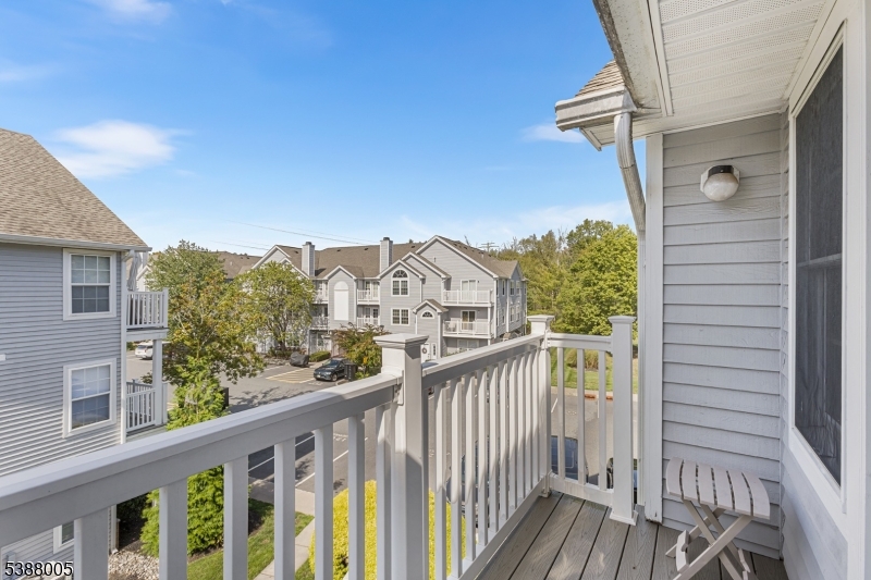 Montville Chase - Residential