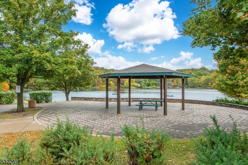 Highland Lake - Residential