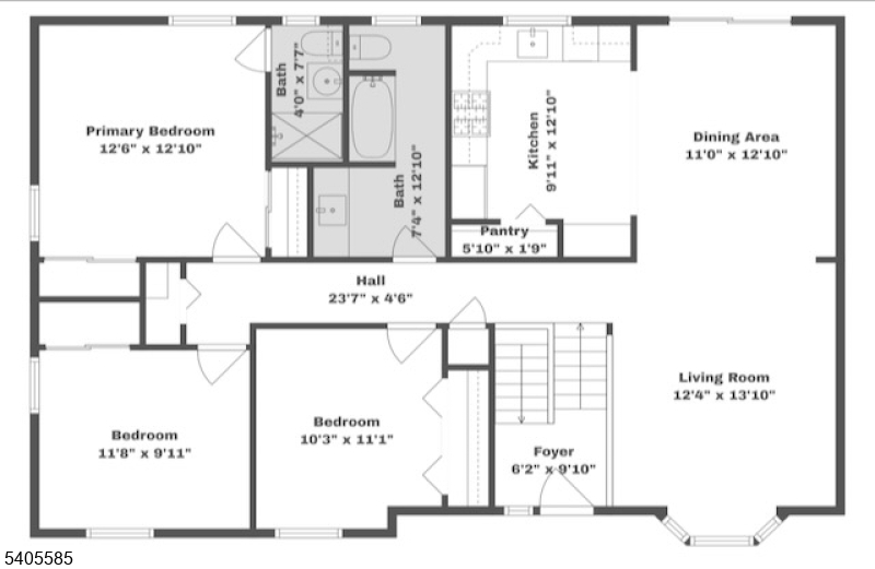 Main image without alt text